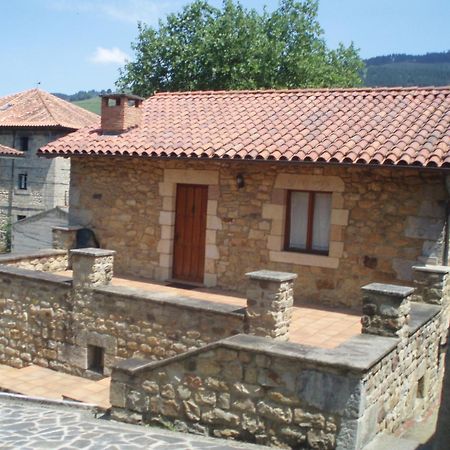 Apartamentos Rurales La Casa Vieja De Alceda מראה חיצוני תמונה