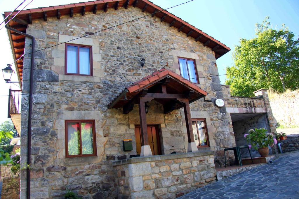 Apartamentos Rurales La Casa Vieja De Alceda מראה חיצוני תמונה