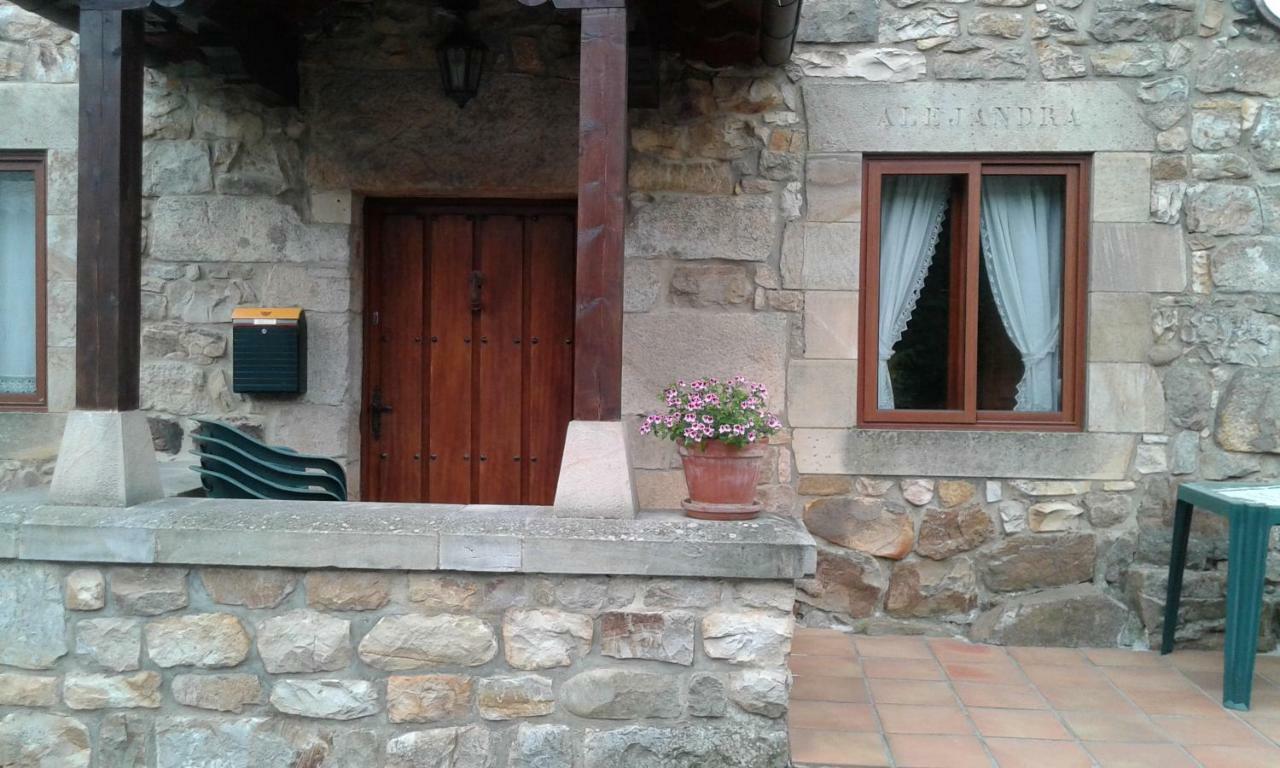 Apartamentos Rurales La Casa Vieja De Alceda מראה חיצוני תמונה
