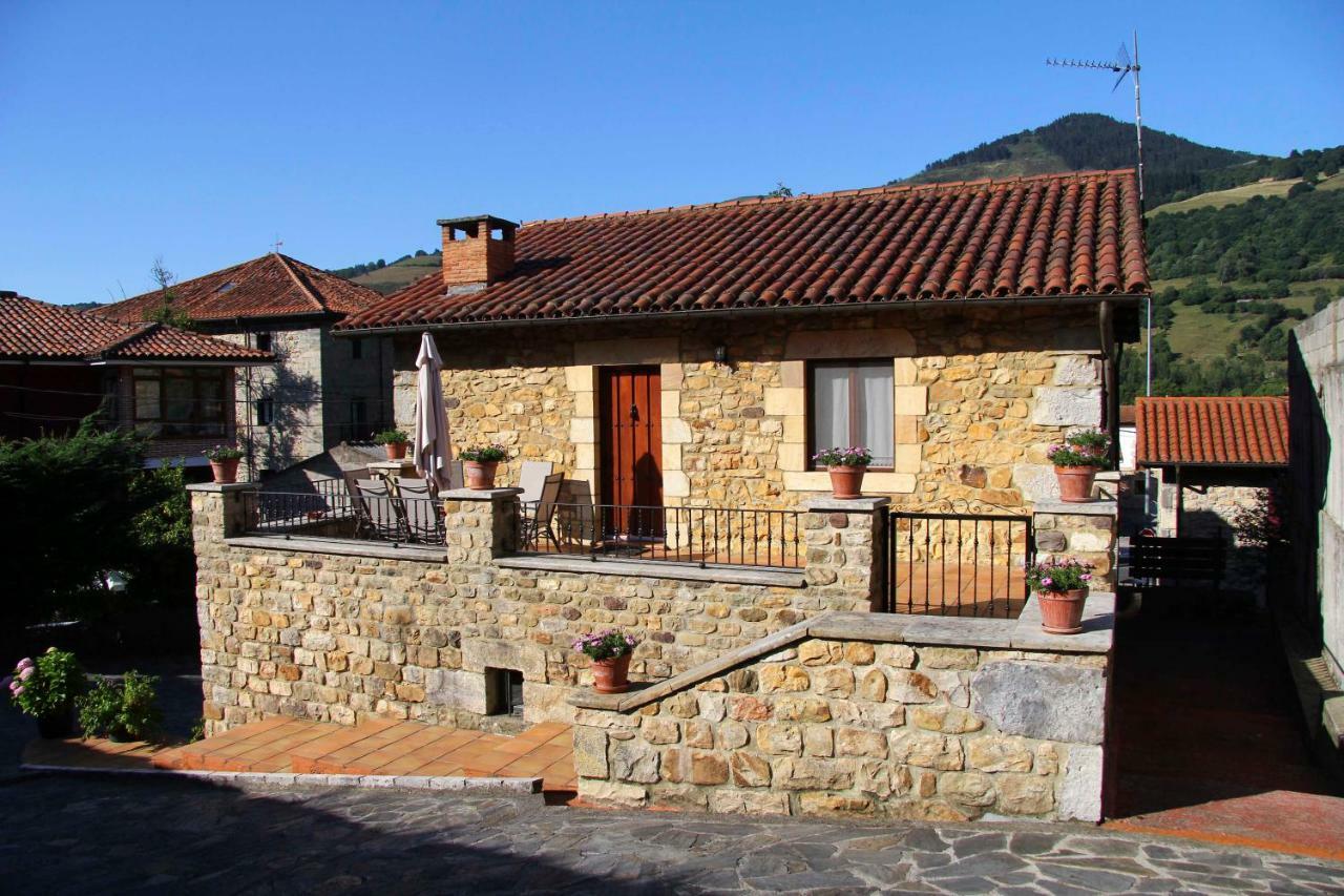 Apartamentos Rurales La Casa Vieja De Alceda מראה חיצוני תמונה